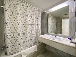 2 Bedroom Quiet Area F-2