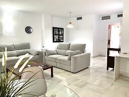 2 Bedroom Quiet Area F-2
