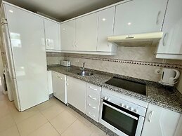 2 Bedroom With Pool View F-7