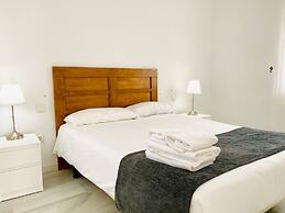 Duplex 3 Bedroom Top Floor F-3