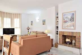 3 Bed Excellent and Quiet Location F-4