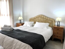 3 Bed Excellent and Quiet Location F-4