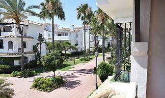 Bright 2 Bedroom First Floor F-4