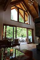 The Villa Bled Premium Luxury Retreat