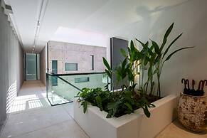 Solaris 3-bedroom Beachfront Villa in Koh Samui