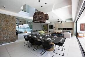 Syrah 3-bedroom Beachfront Villa in Koh Samui