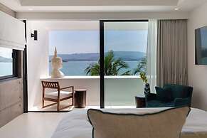 Syrah 3-bedroom Beachfront Villa in Koh Samui