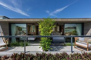 Gamay 3-bedroom Villa With Beach Access
