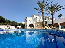 Casa Con Vista - Stunning Villa in Moraira