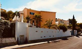 Incredible Views Villa With Private Pool