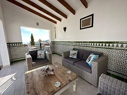 Incredible Views Villa With Private Pool