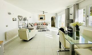 Incredible Views Villa With Private Pool