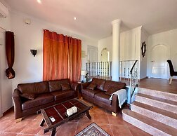 Casa Luna - Three Bedroom Villa With Stunning View