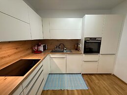 Sunrise Den Bled Apartment Where Mornings Shine