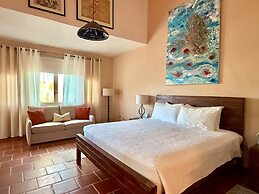 Villa De Palma - Oceanfront Community w Generator