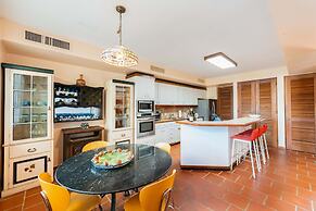 Villa De Palma - Oceanfront Community w Generator
