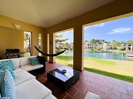 Villa De Palma - Oceanfront Community w Generator