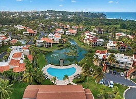 Giovanni Beachfront Community w Pools