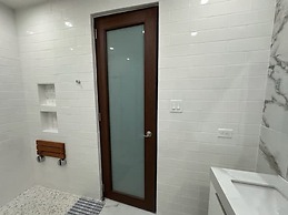 Giovanni Beachfront Community w Pools