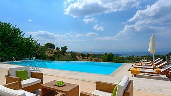 VIP Villa Panoramic Seaview Close to Beaches
