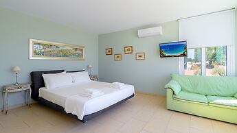 VIP Villa Panoramic Seaview Close to Beaches