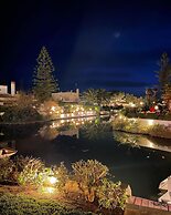 Perfect Seaside Villa Large Pool Boat Dock