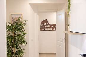 Colosseum Holidays - San Giovanni in Laterano