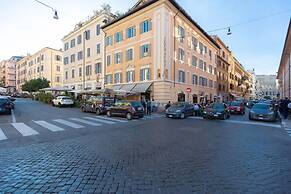 Colosseum Holidays - San Giovanni in Laterano