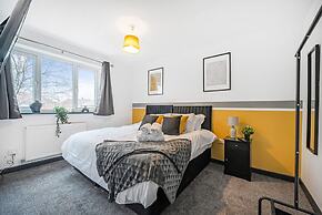 5-bed 5 En-suite Apartment in Manchester