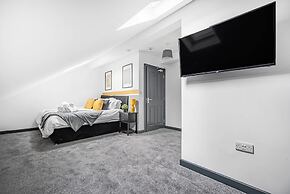 5-bed 5 En-suite Apartment in Manchester