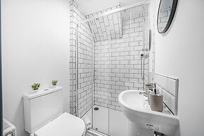 5-bed 5 En-suite Apartment in Manchester