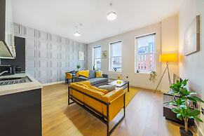 Spacious Apartment for Groups in City Centre
