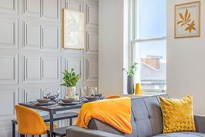 Spacious Apartment for Groups in City Centre