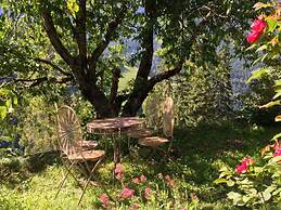 5 BR Gstaad Paradise View Chalet With Outdoor Jacuzzi