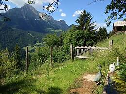5 BR Gstaad Paradise View Chalet With Outdoor Jacuzzi