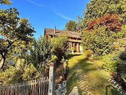 5 BR Gstaad Paradise View Chalet With Outdoor Jacuzzi