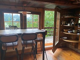 5 BR Gstaad Paradise View Chalet With Outdoor Jacuzzi