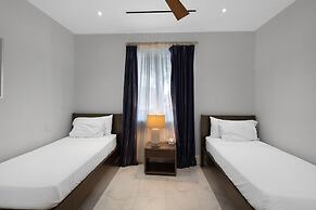 Modern Condo at One Cable Beach With Balcony