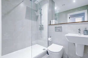 Stylish City Centre Apartment