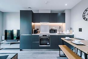 Stylish City Centre Apartment