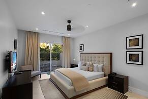 Two Bedroom Condo at One Cable Beach With Patio