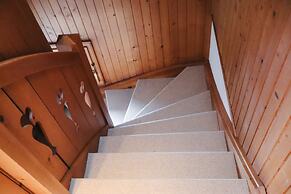 Modern 3 Br Duplex With Huge Panoramic Alps Views