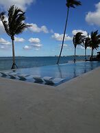 2 Bed Condo at ONE Cable Beach With Balcony