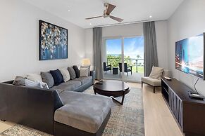 Stunning Oceanview 2 Bed Condo at ONE Cable Beach