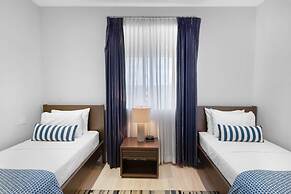 Stunning Oceanview 2 Bed Condo at ONE Cable Beach