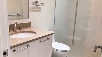 Stunning Oceanview 2 Bed Condo at ONE Cable Beach
