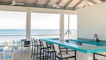 Stunning Oceanview 2 Bed Condo at ONE Cable Beach
