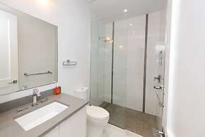 Cable Beach Condo Large Private Patio With BBQ