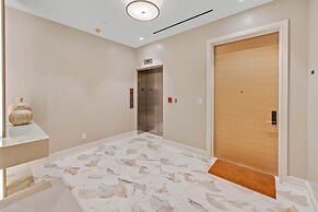 Beachfront 3 Bedroom Luxury Residence