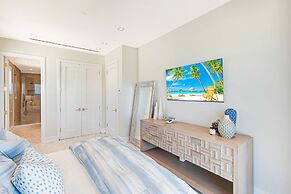 Beachfront 3 Bedroom Luxury Residence